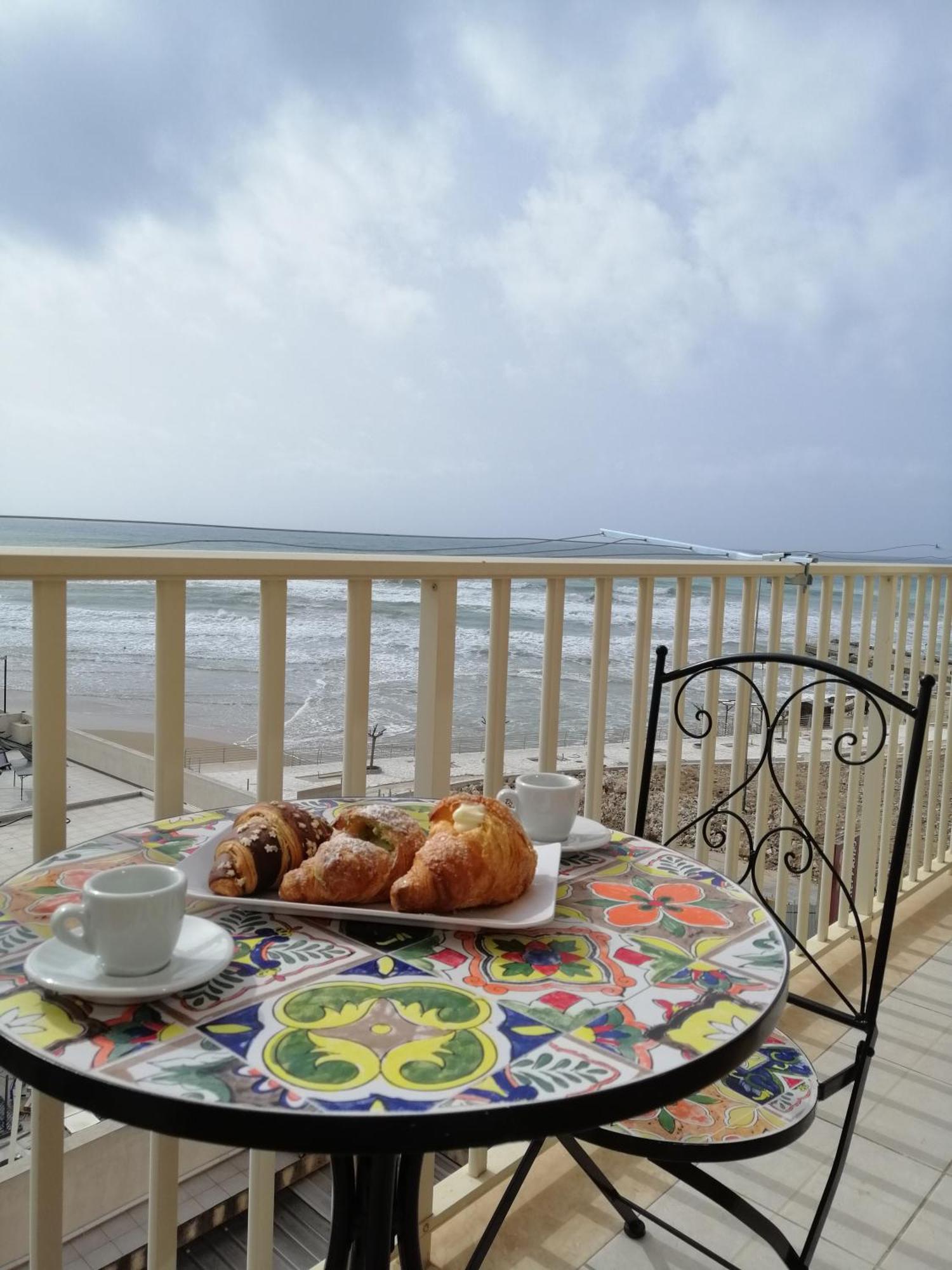 Calammari Apartment Marina di Modica Ngoại thất bức ảnh